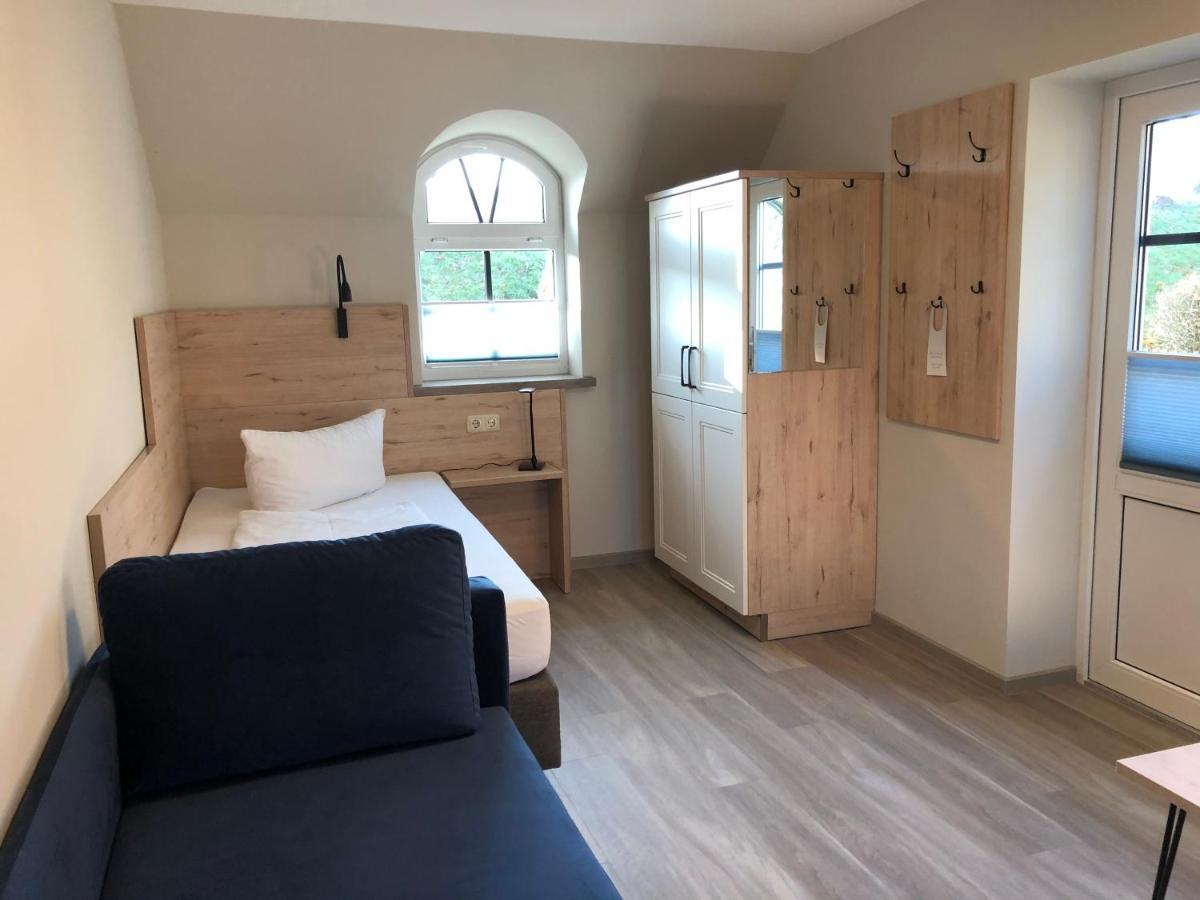 Hotel Alte Fischerkate Modlich エクステリア 写真